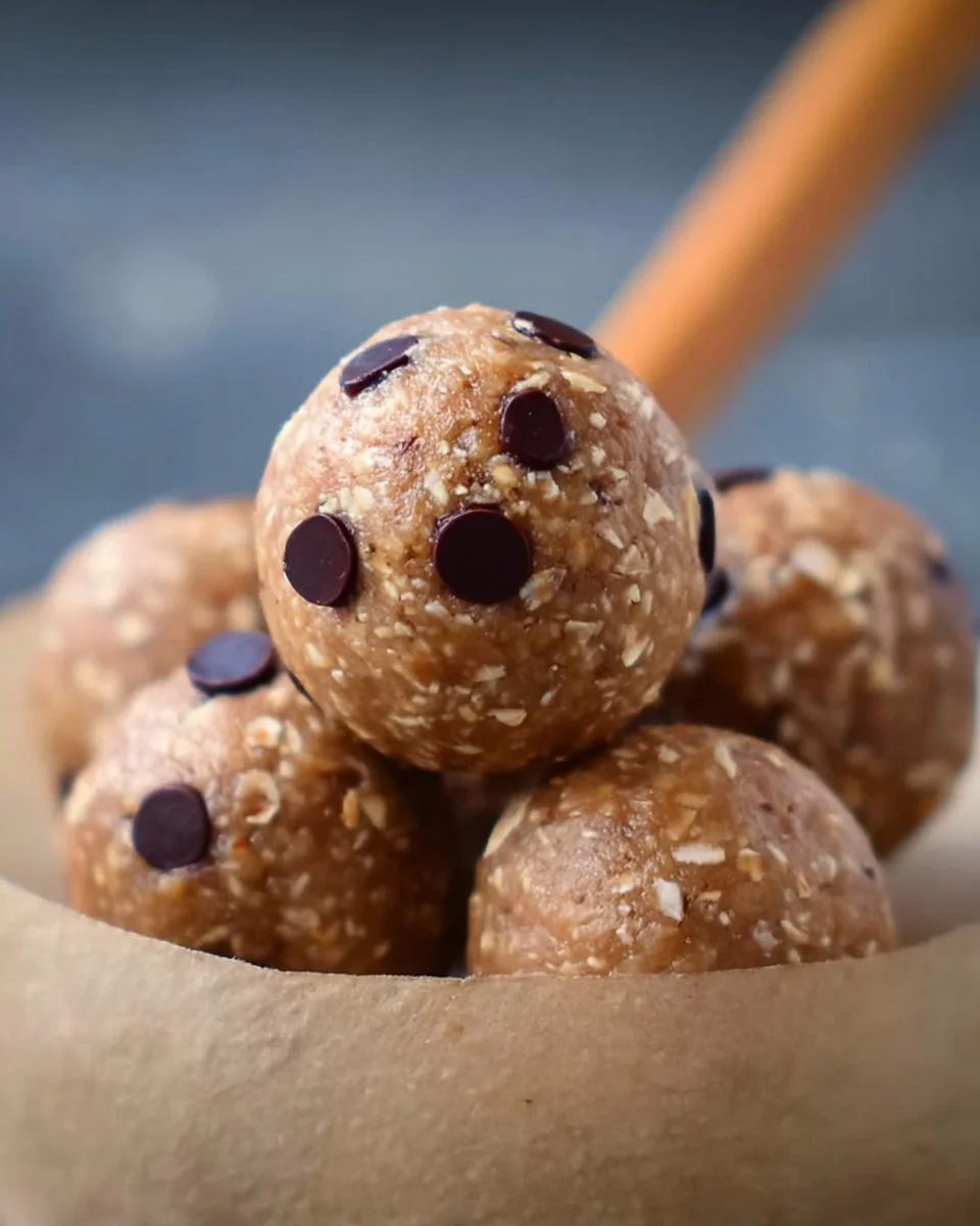 Healthy Cookie Dough Bites with Oats